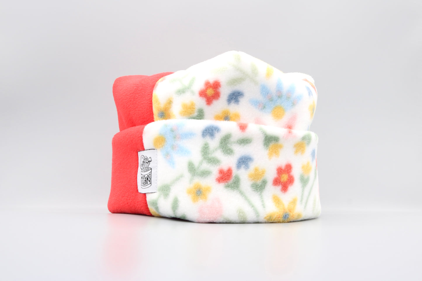 Red/Flowers