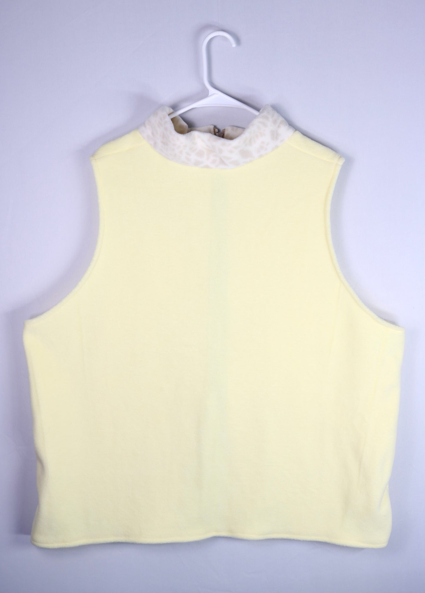 LARGE - Baby Yellow and Neutrals