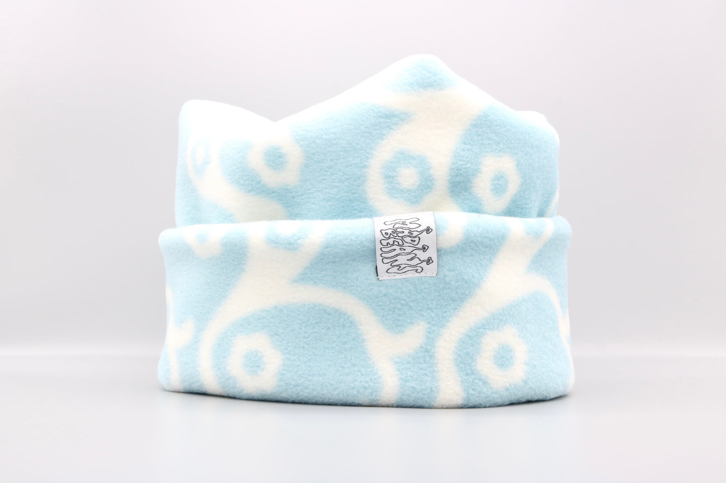 Blue and White Pattern