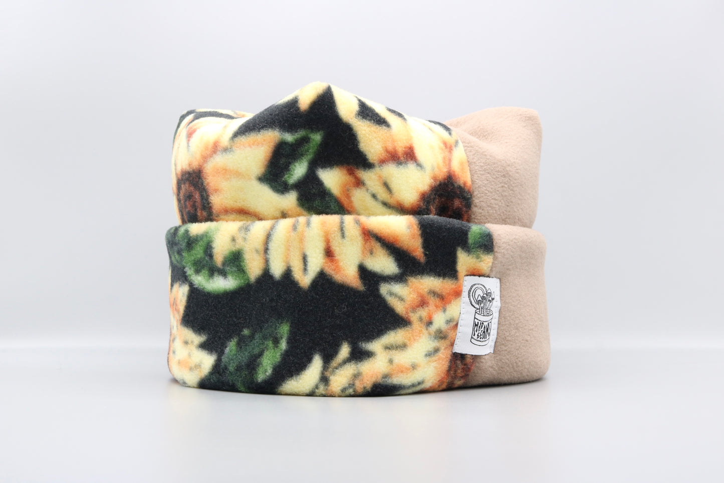 Sunflowers/Light Brown