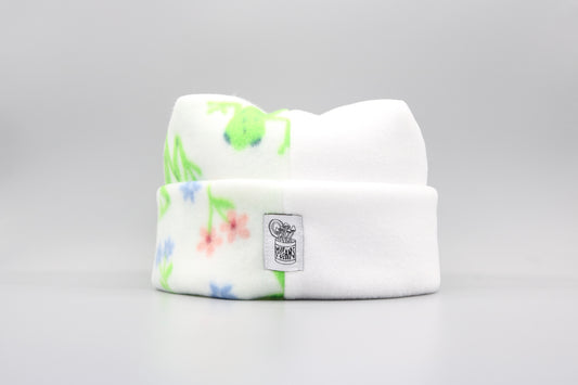 Frogs/White