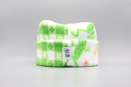 Green Checkered Flowers/Frogs
