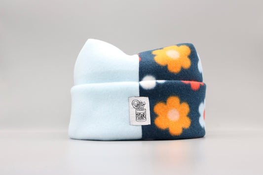 Light Blue/Flowers