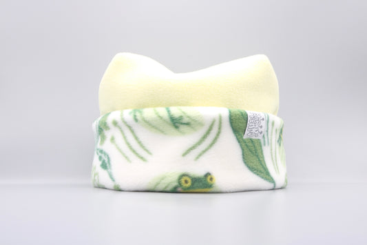 Pastel Yellow and Frogs