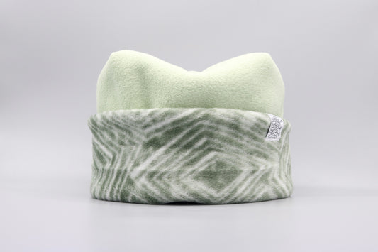 Light Sage and Green Geometric Pattern