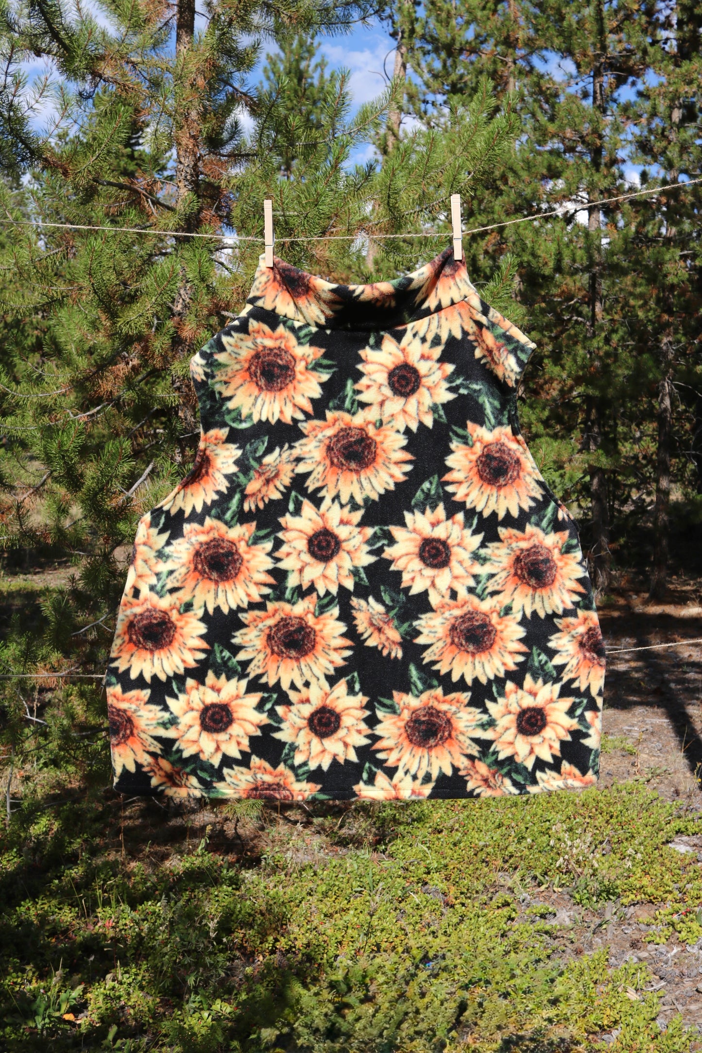 S/M - Sunflowers