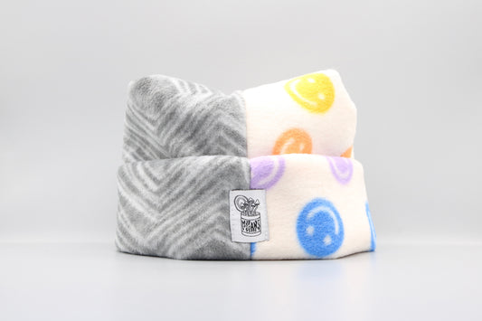 Gray Geometric Pattern/Smilieys