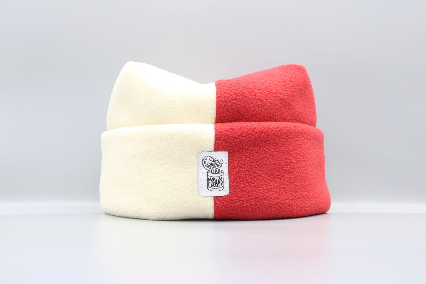 Cream/Red